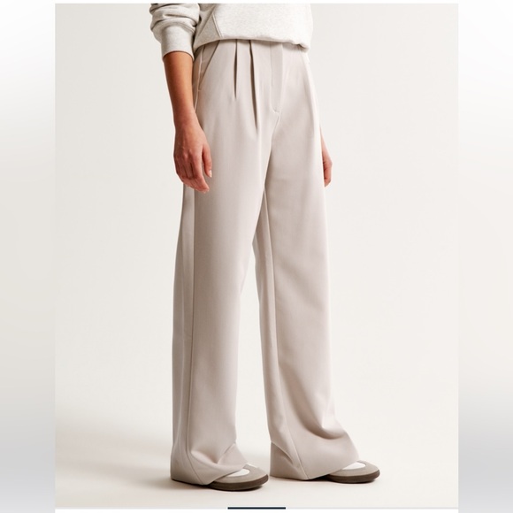 Abercrombie & Fitch Sloane Tailored Pant Size 25 Regular in Light Taupe - Picture 4 of 12